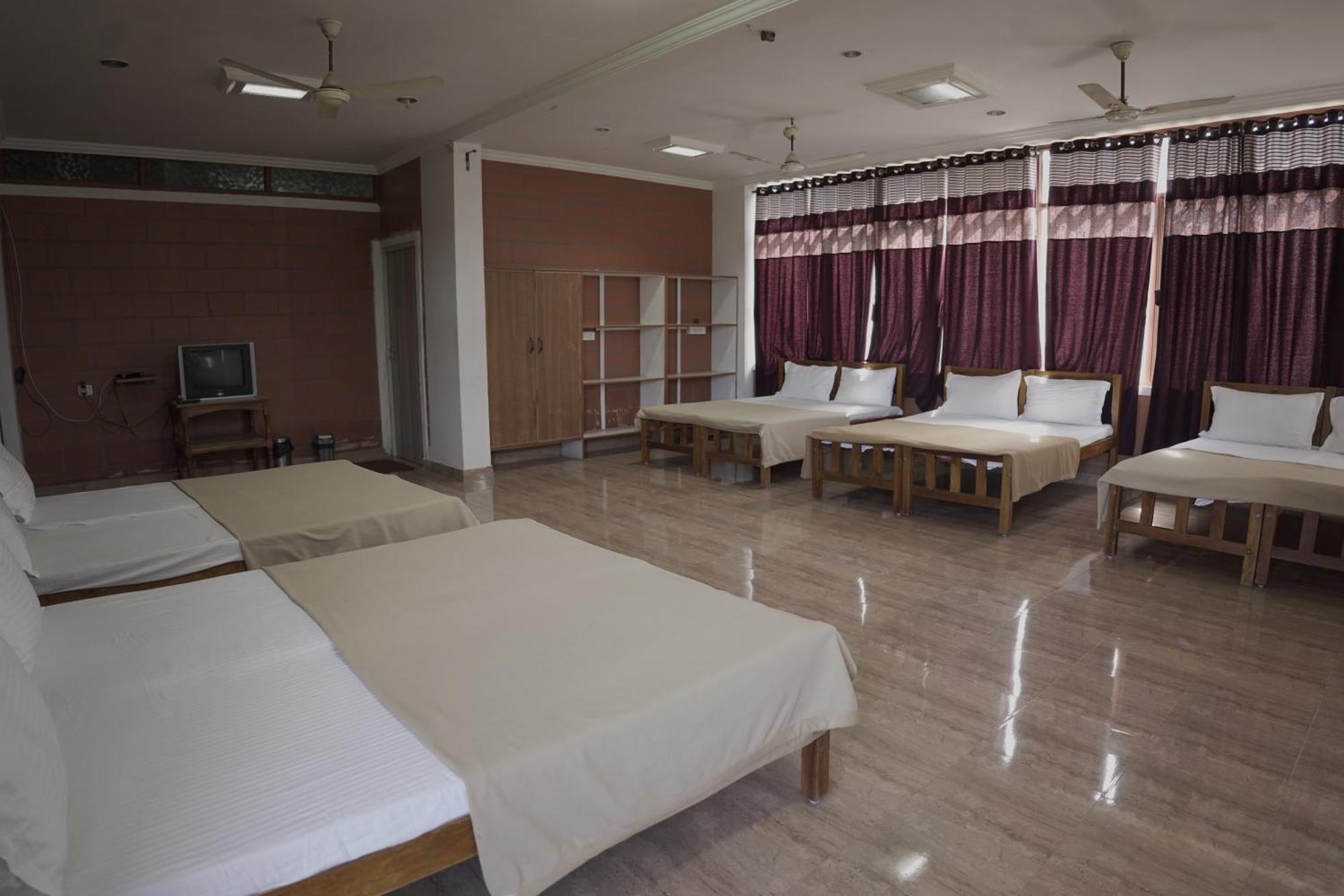 The Nest Inn Resort Masinagudi Buitenkant foto