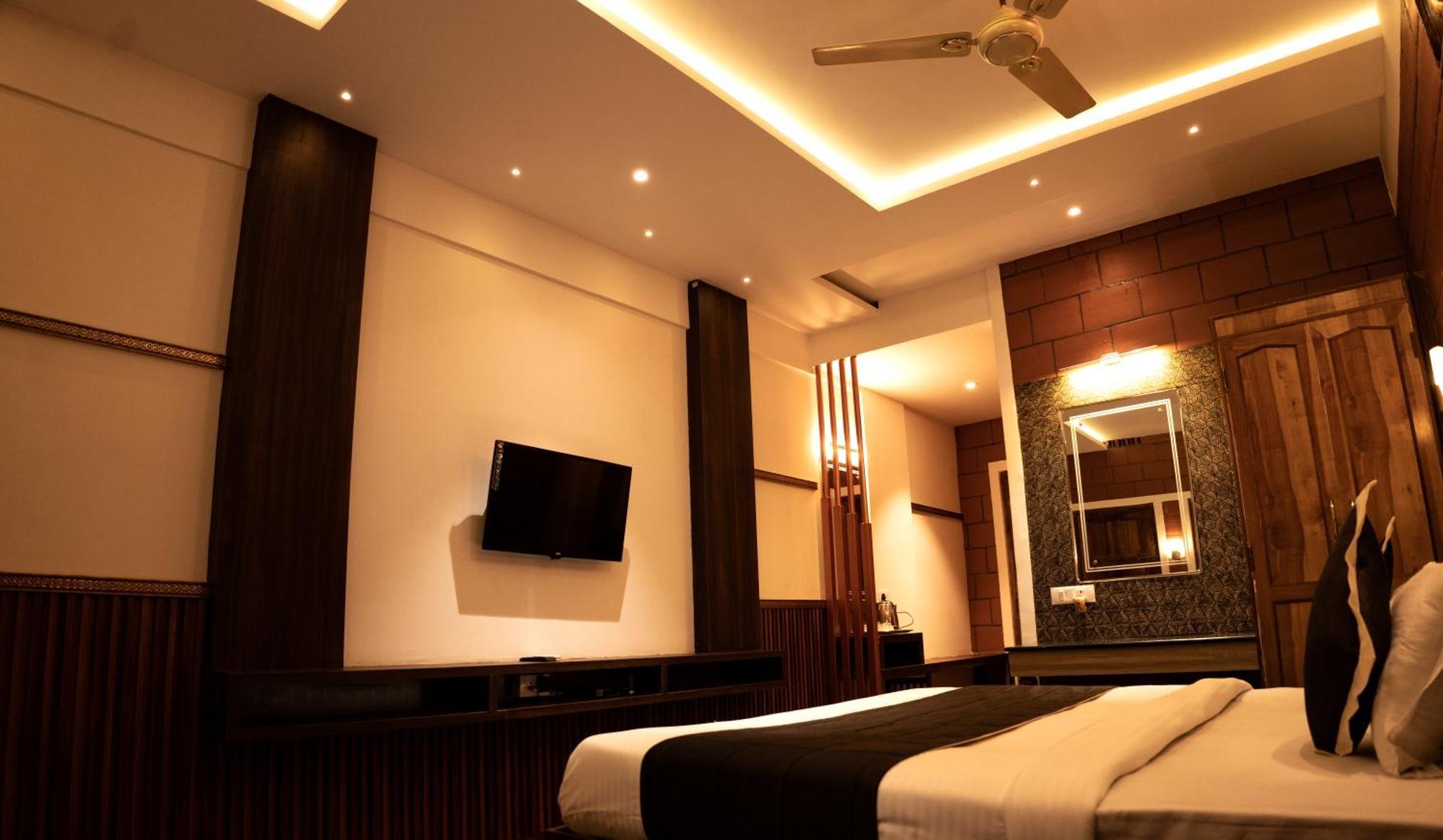 The Nest Inn Resort Masinagudi Buitenkant foto