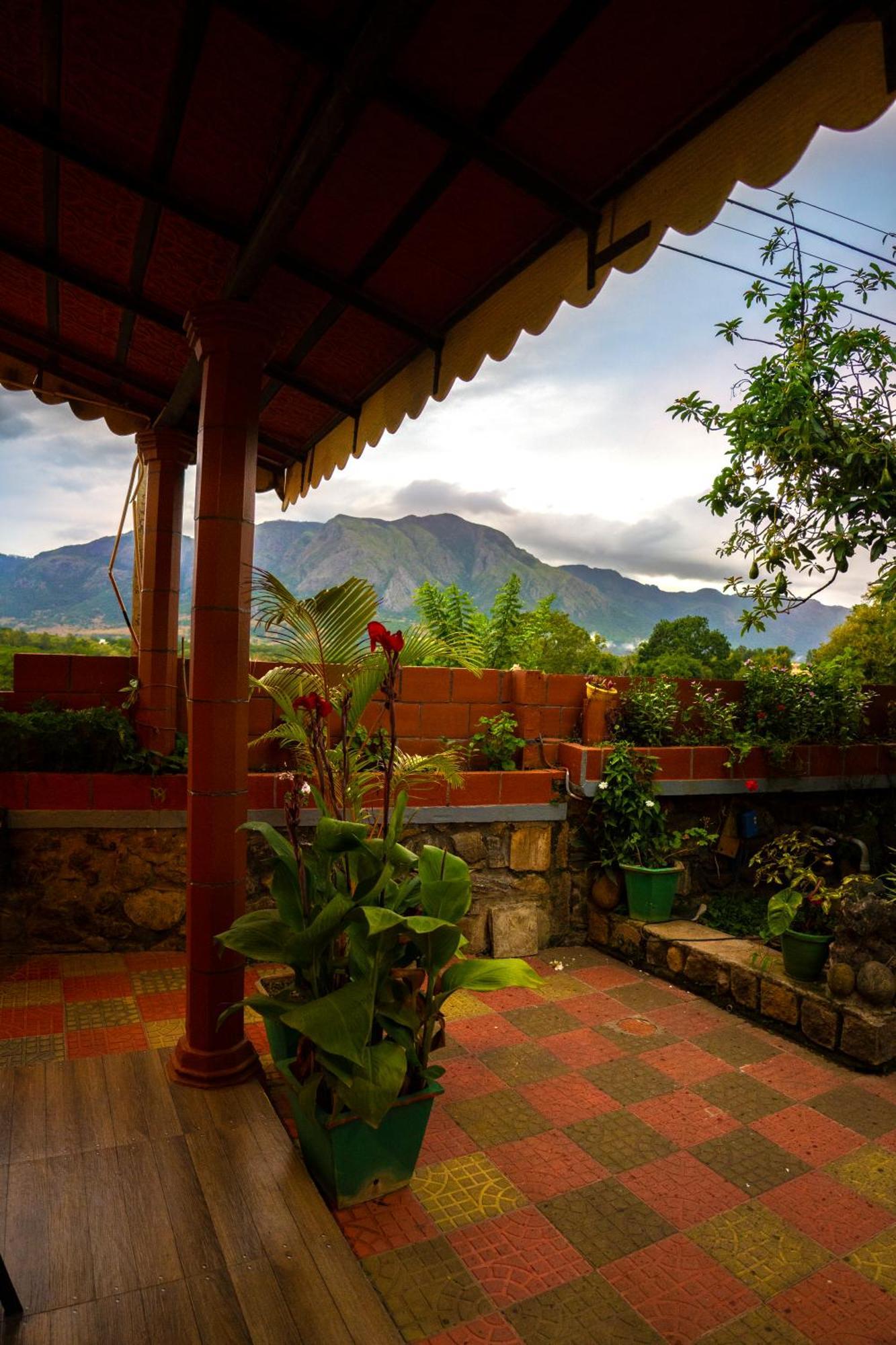 The Nest Inn Resort Masinagudi Buitenkant foto