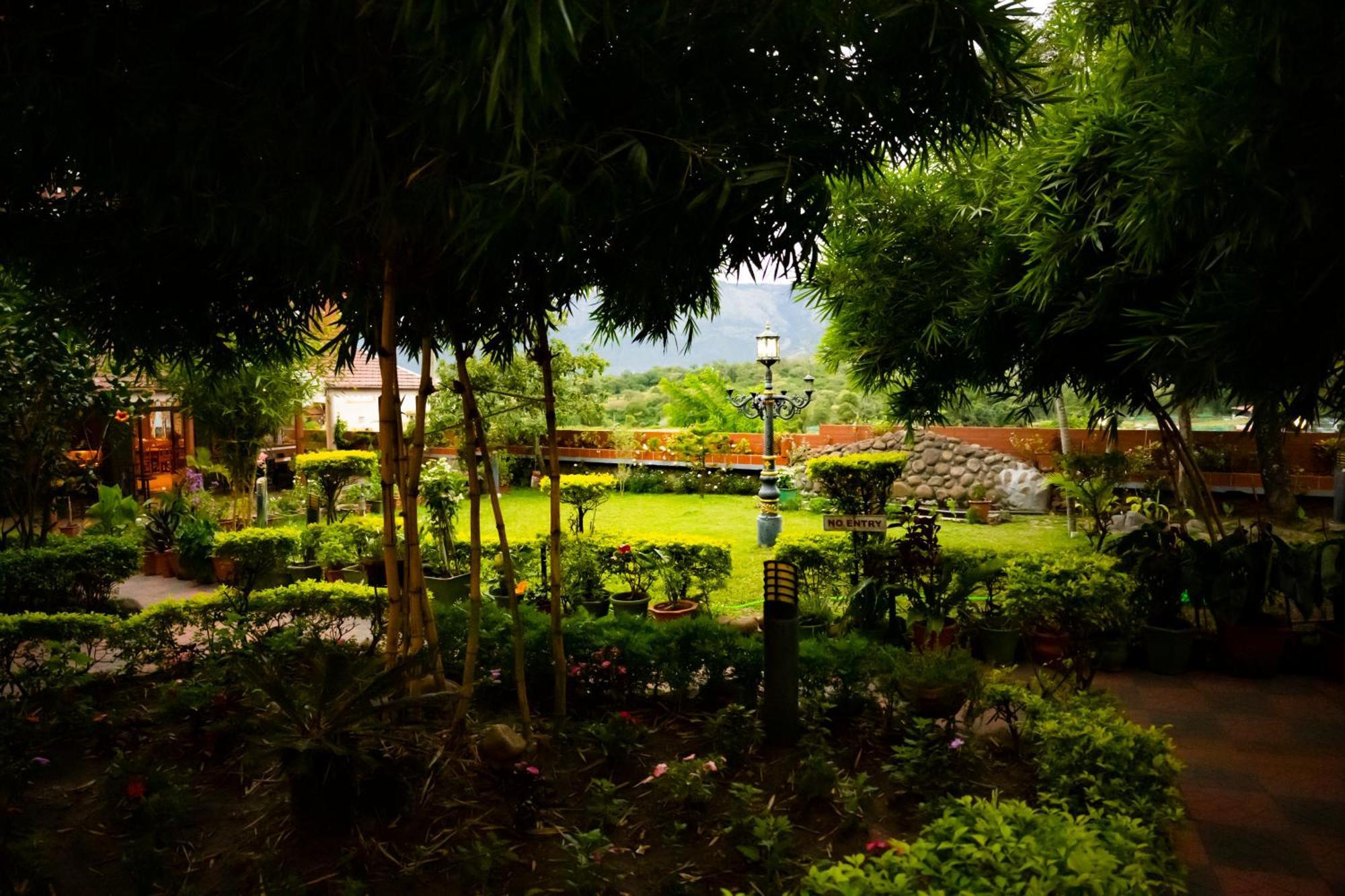 The Nest Inn Resort Masinagudi Buitenkant foto