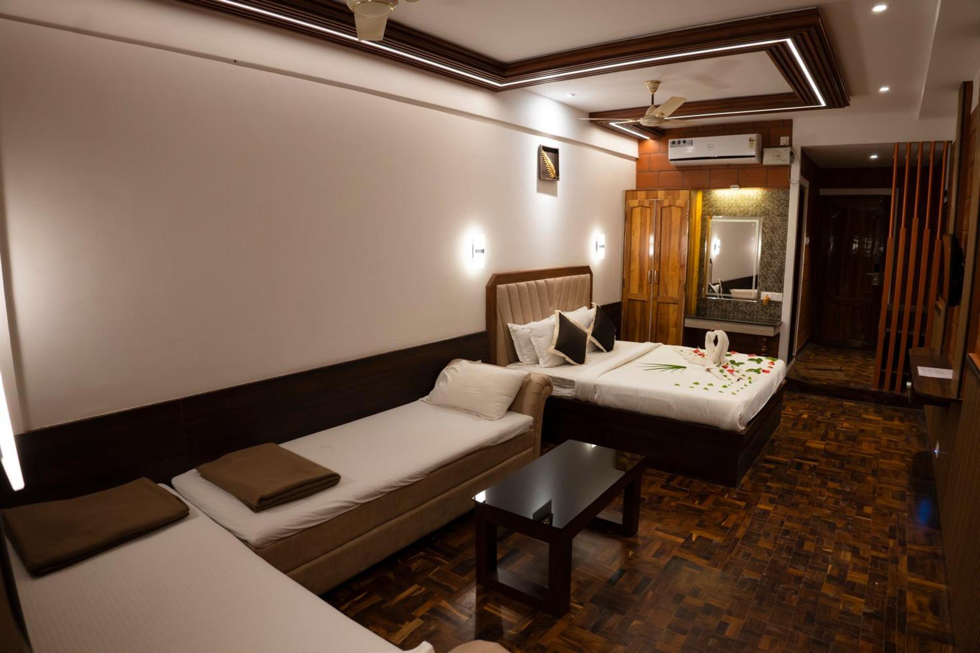 The Nest Inn Resort Masinagudi Buitenkant foto