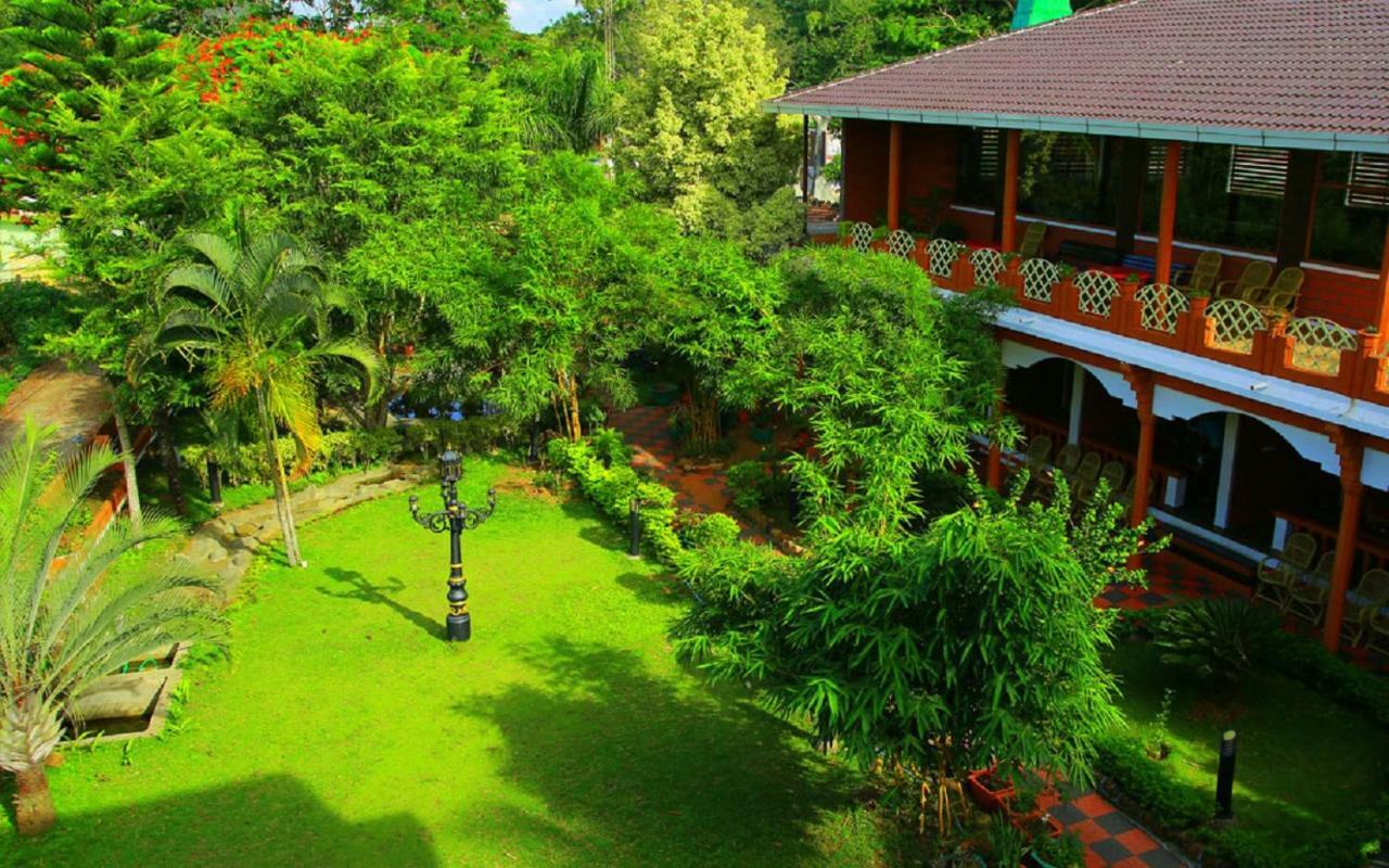 The Nest Inn Resort Masinagudi Buitenkant foto